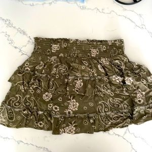 NWOT Aerie Ruffle Mini Skirt
